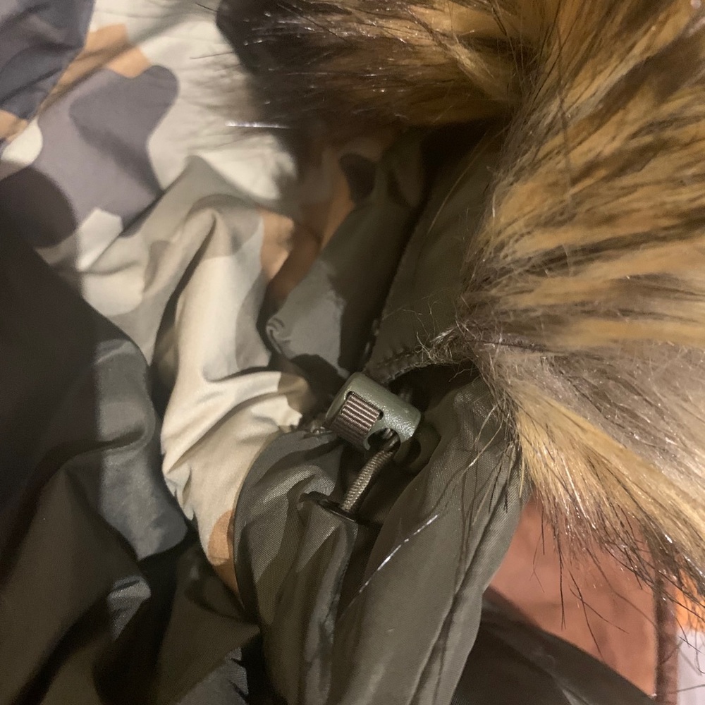 North Face Down Jacket - image 6